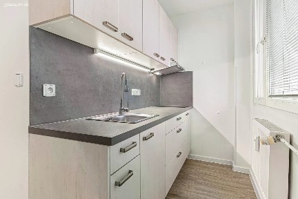 Pronájem bytu 1+kk 27 m²