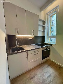 Pronájem bytu 1+kk 30 m² Plzeňská, Praha - Košíře