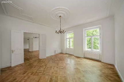 Pronájem kanceláře 255 m² Italská, Praha - Vinohrady