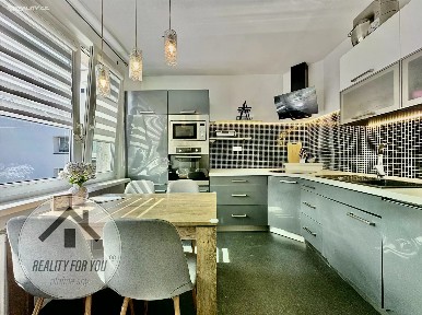 Prodej bytu 3+1 71 m² Lounská, Liberec - Liberec VII-Horní Růžodol
