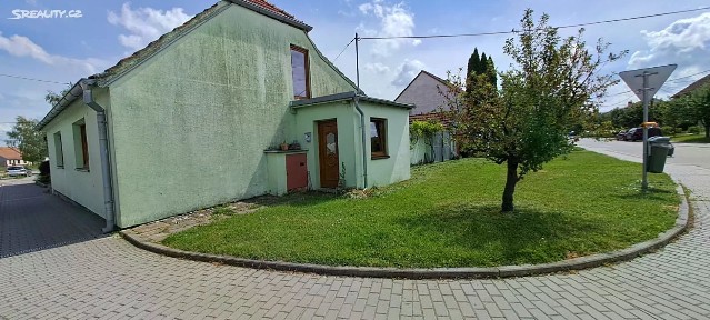 Prodej rodinného domu 120 m², pozemek 294 m² Starovice