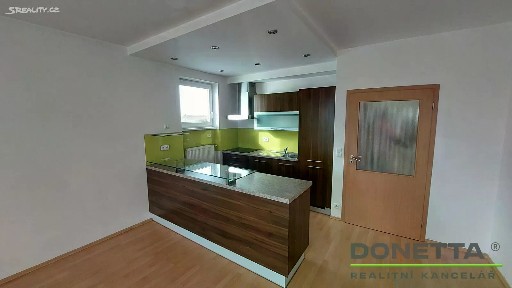Pronájem bytu 3+kk 78 m² Ve Stromovce, Hradec Králové - Třebeš