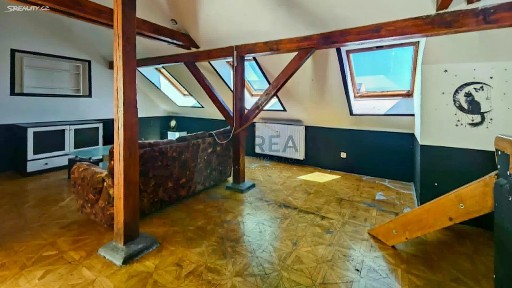 Prodej činžovního domu 630 m²