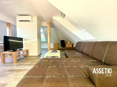 Pronájem bytu 1+kk 70 m²
