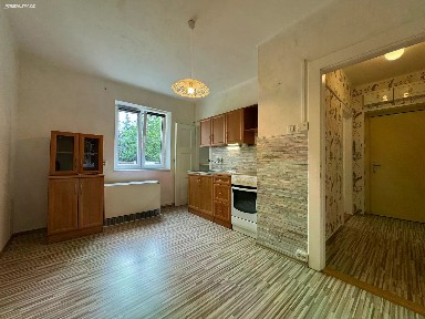 Pronájem bytu 2+1 45 m² Okružní, Liberec - Liberec II-Nové Město