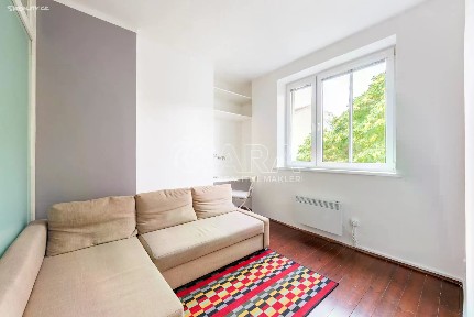 Pronájem bytu 2+kk 48 m² Na Maninách, Praha - Holešovice
