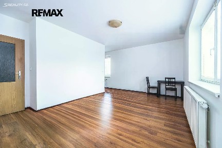Pronájem bytu 2+kk 45 m² U cukrovaru, Praha - Vinoř