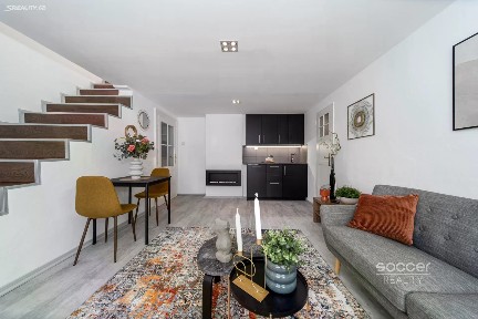 Pronájem bytu 1+kk 36 m² U Uranie, Praha - Holešovice