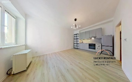 Pronájem bytu 1+kk 27 m² Na hroudě, Praha - Strašnice