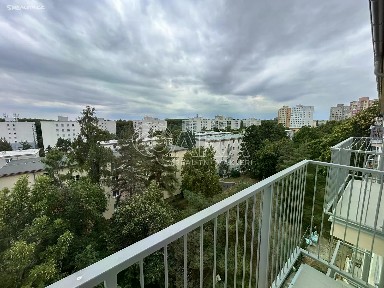 Pronájem bytu 2+1 53 m² Pod Lipami, Praha - Žižkov