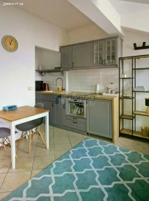 Pronájem bytu 1+kk 30 m² Jeronýmova, Praha - Žižkov