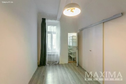 Pronájem bytu 2+kk 49 m² Na stráži, Praha - Libeň
