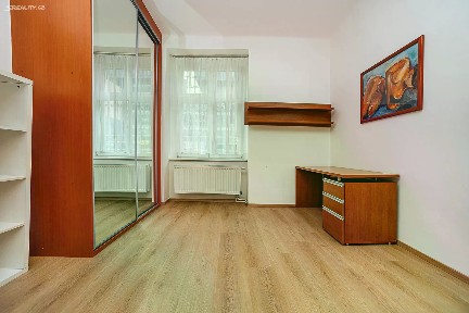 Pronájem bytu 2+1 56 m² Evropská, Praha - Dejvice