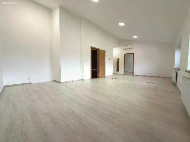 Pronájem bytu 2+kk 65 m² Ocelářská, Praha - Libeň