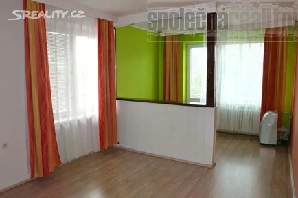 Pronájem bytu 2+1 56 m² Choceradská, Praha - Záběhlice