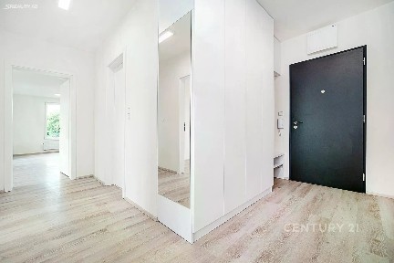 Pronájem bytu 3+kk 87 m² Ondrákové, Praha - Hlubočepy
