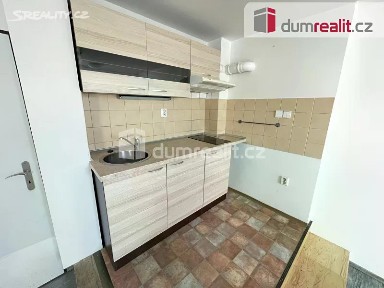 Pronájem bytu 1+kk 32 m² Jindřicha Plachty, Praha - Smíchov