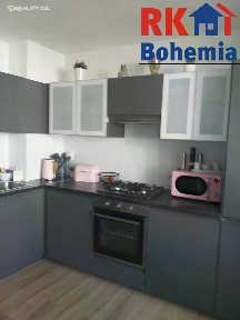 Pronájem bytu 2+1 58 m² Tádžická, Praha - Vršovice