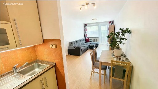 Pronájem bytu 2+kk 52 m² Lumiérů, Praha - Hlubočepy