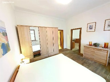 Pronájem bytu 2+kk 71 m² Ve Smečkách, Praha