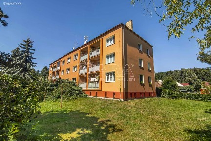 Prodej bytu 3+1 68 m² Revoluční, Velký Osek