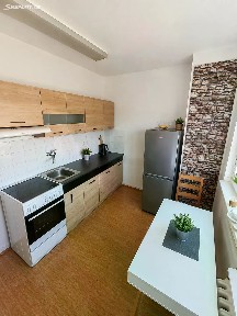Prodej bytu 2+1 60 m² Armádní, Milovice - Mladá