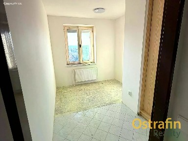 Prodej bytu 3+kk 74 m² Komenského, Žiželice