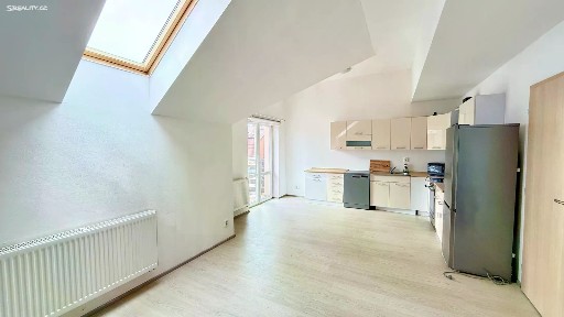 Prodej bytu 4+kk 84 m² Na Vyhlídce, Králův Dvůr - Levín