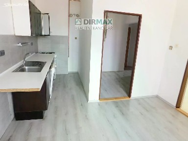 Pronájem bytu 1+1 48 m² Révová, Plzeň - Doudlevce