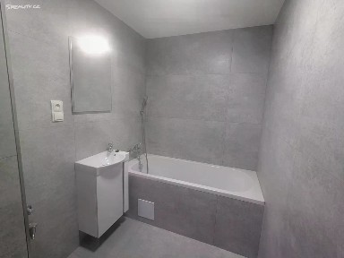 Pronájem bytu 3+1 65 m² Nová, Ústí nad Labem - Střekov
