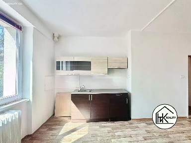 Teplice, Řetenice, Buzulucká, 32