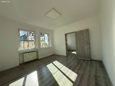 Prodej bytu 2+1 77 m² Jiráskova, Karlovy Vary