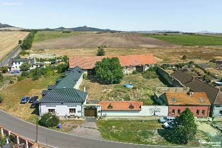 Lkáň