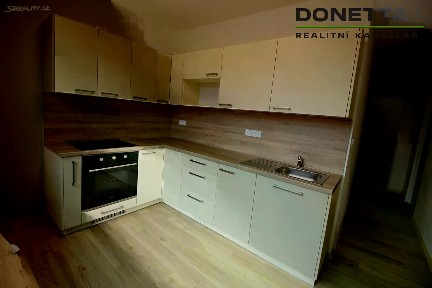 Pronájem bytu 1+1 40 m² Truhlářská, Hradec Králové - Věkoše