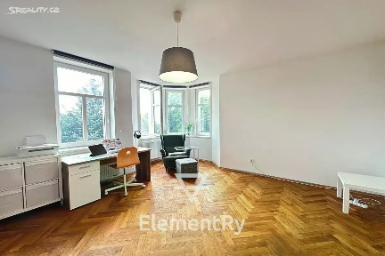 Pronájem bytu 2+1 56 m² V Lipkách, Hradec Králové