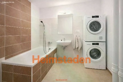Pronájem bytu 2+1 56 m² Kosmonautů, Havířov - Podlesí
