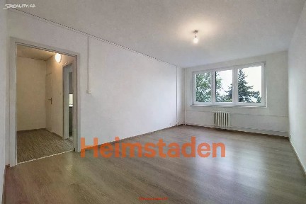 Pronájem bytu 1+1 38 m² Osvobození, Orlová - Lutyně
