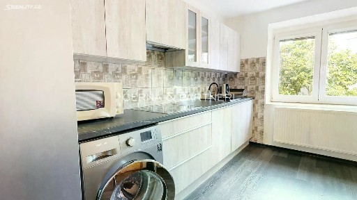 Prodej bytu 2+1 49 m²