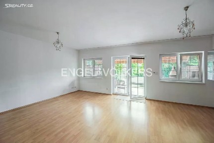 Pronájem rodinného domu 150 m², pozemek 84 m² Okrová, Praha - Libuš