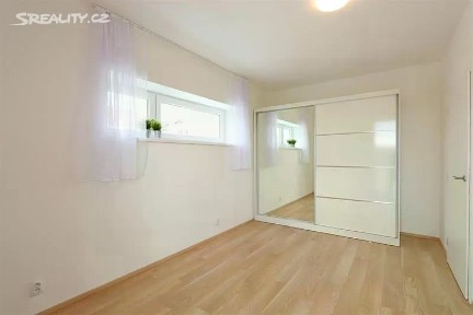 Pronájem bytu 3+kk 65 m² Žabí, Brno - Žebětín
