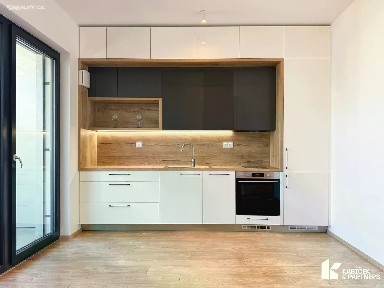 Pronájem bytu 1+kk 27 m² Bratislavská, Brno - Zábrdovice