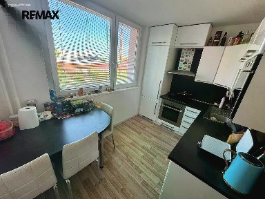 Pronájem bytu 2+1 55 m² sídl. Dukelských hrdinů, Břeclav