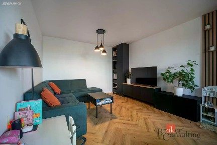 Prodej bytu 3+kk 78 m² Švehlova, Šlapanice