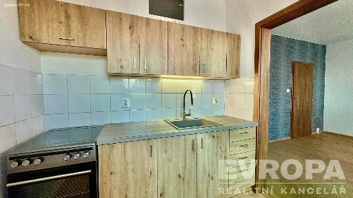 Pronájem bytu 2+1 46 m² Uničovská, Litovel