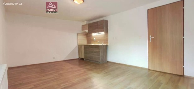 Pronájem bytu 1+kk 25 m² Jihoslovanská, Olomouc - Povel