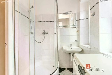 Prodej bytu 1+kk 32 m² Karlovarská, Plzeň - Severní Předměstí