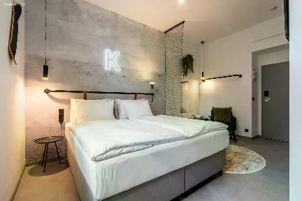 Prodej bytu 1+kk 23 m² Prvního pluku, Praha - Karlín