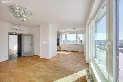 Prodej bytu 4+kk 114 m² Pod stolovou horou, Praha