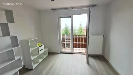 Prodej bytu 2+1 50 m² Na Viničkách, Praha - Radotín