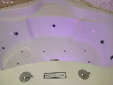 Prodej bytu 3+1 94 m² Bělohorská, Praha